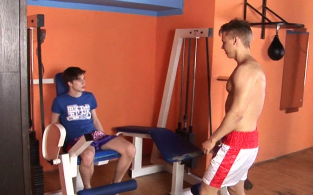 Young Czech in raw gym fuck