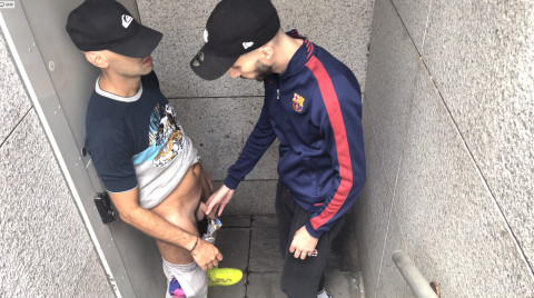 Árabe gay. latino gay. beur gay sex. cruising outdoor gay sex. cocksucker gay beur