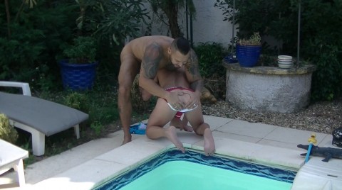 Nick SPEARS dosé par Viktor ROM devant un vieux pervers de 60 ans