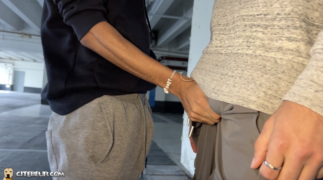 停车场中的阿拉伯同性恋街头勾搭 - 原始巡游行动 - 第 1 部分