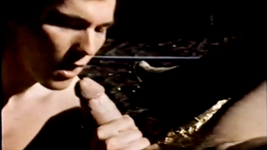 bijou branlette grosse bite