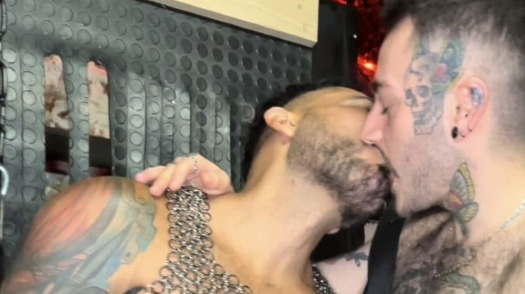 [Viktor Rom] DUNGEON PARIS   Image 009