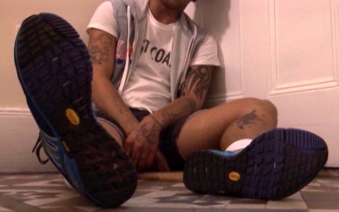 l7879-sketboy-gay-sex-porn-hardcore-videos-skets-sneakers-feet-kiffeurs-made-in-uk-bulldog-xxx-worshipped-001