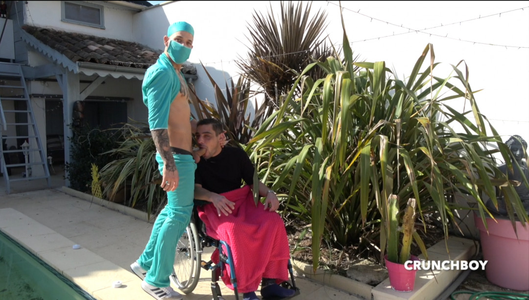 Kevin DAVID dosing a young, hot, wheelchair-bound handy-capable guy