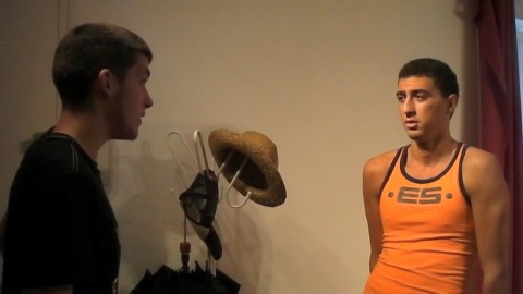 Jeune rebeu de ROUEN se fait casser le cul par un minet