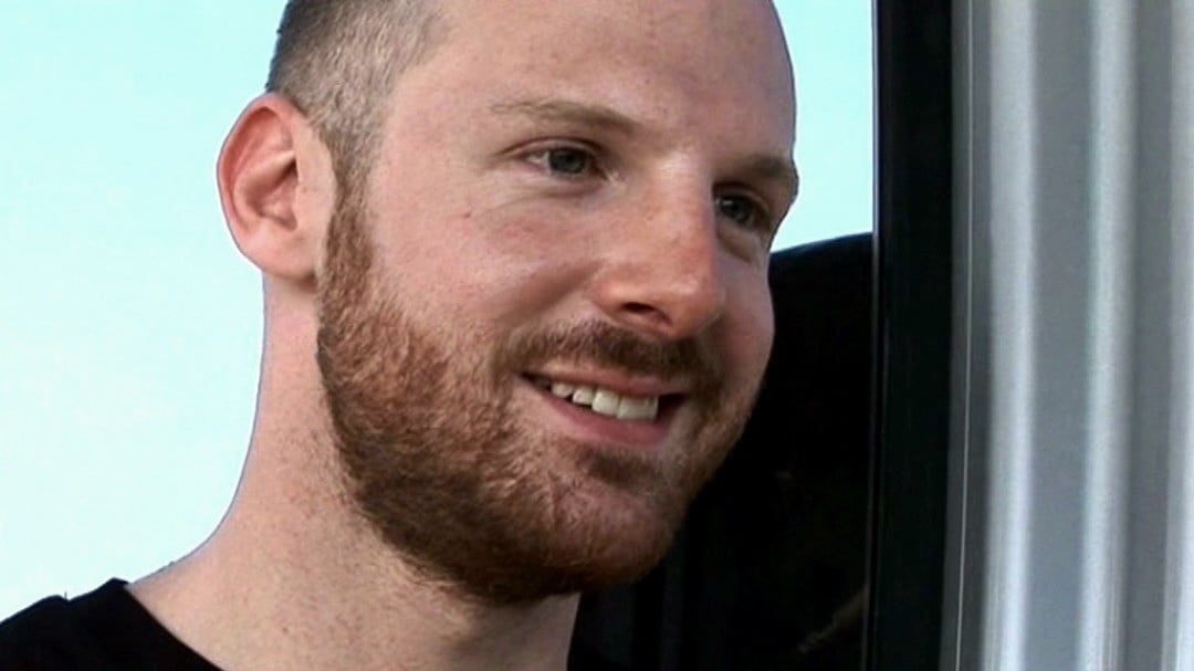 [Cazzo] Black baraqué baise avec un blanc barbu   Image 002