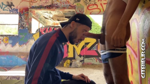 deux mecs de cite dans un plan cul gay exhib video arabe gay