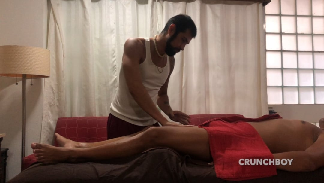 Hetero used by Avalro during a relaxing massage