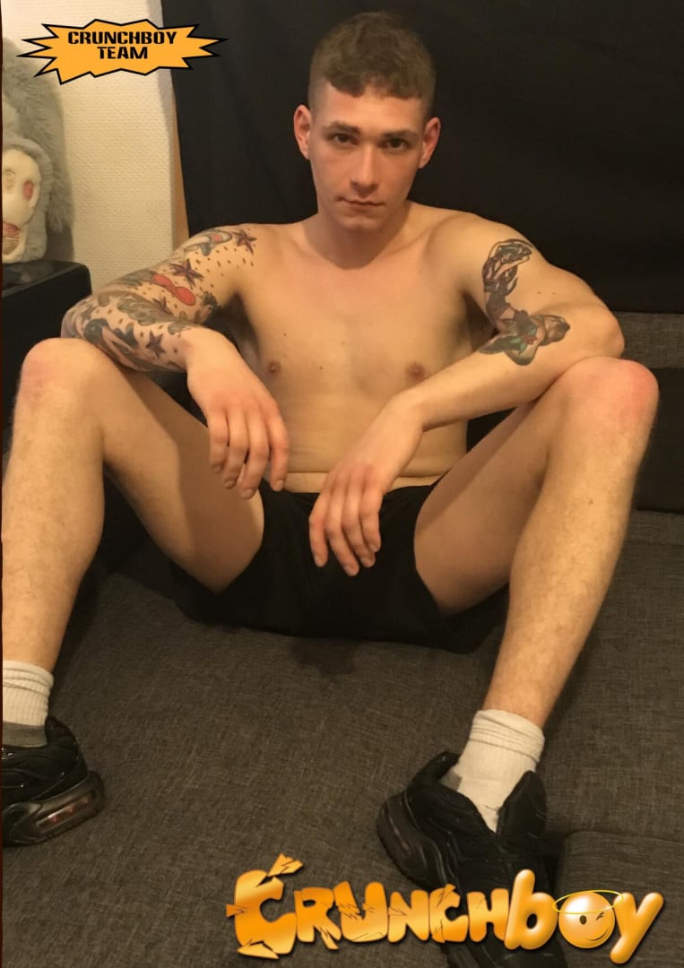 Master Gay Porn - Aaron Master, gay porn star from Crunchboy