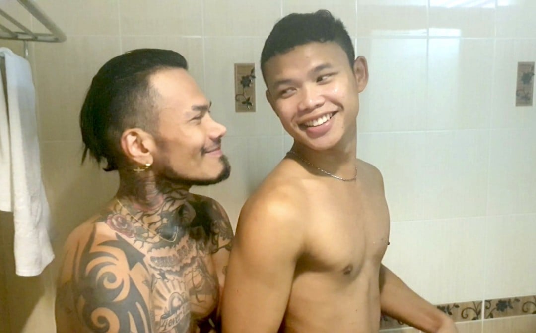 Beefy Thai boy has a secret gay porn video on Bravofucker