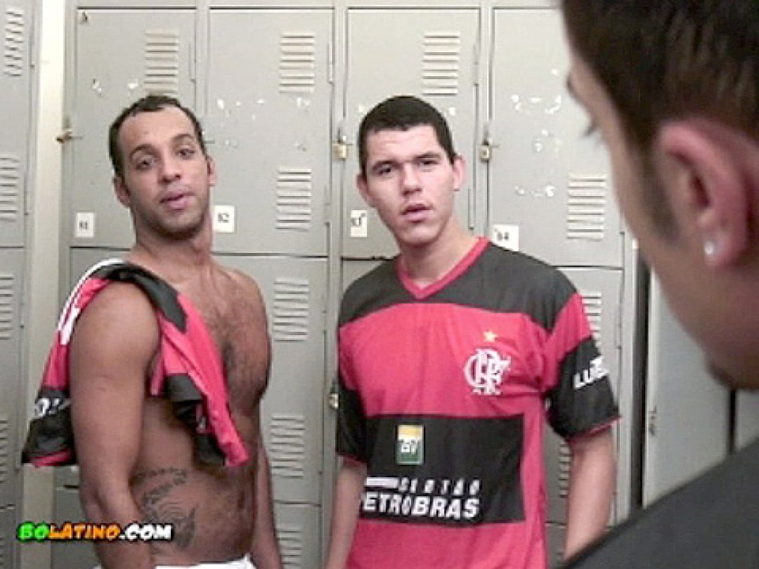 WELL HUNG FOOTBALLERS 3-SOME