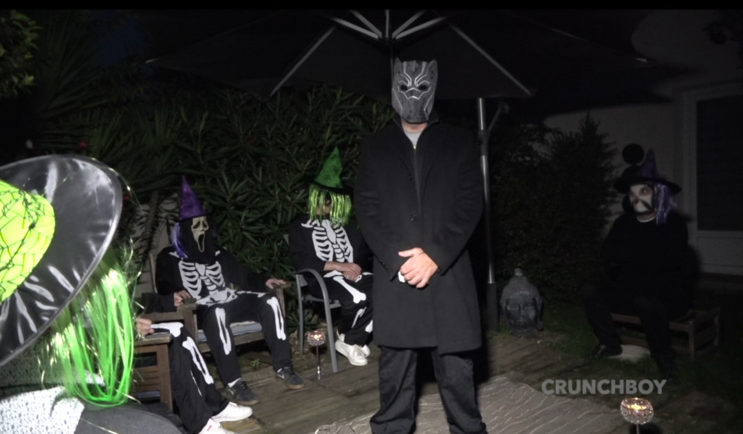 The Crunch Haloween 2021 ceremony! Dosing in public at night