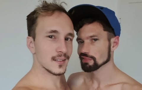[Maxence Angel] Scott Davies est venu et nous n'avons pas pu résister à l'envie de nous baiser mutuellement !   Image 001
