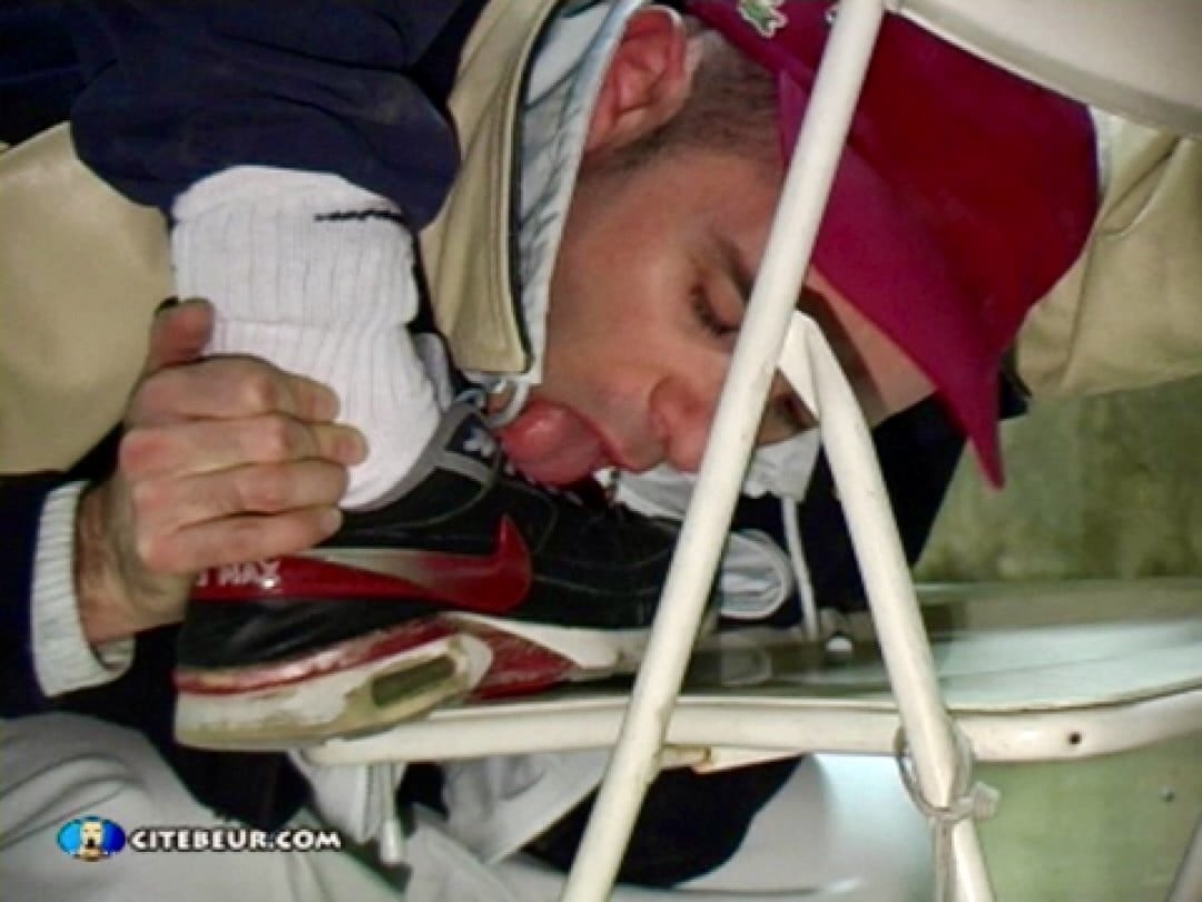 [Citebeur] Étreintes viriles dans un squat   by Citebeur   Image 005