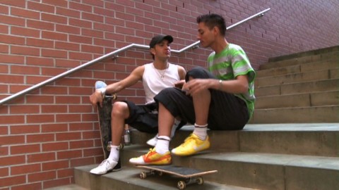 berlin males skaterboy sketboy sneaker gay pic01
