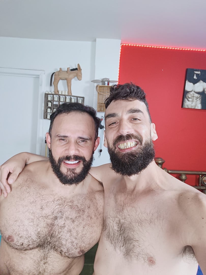 88DB304E 59AE 41A4 8175 48E79C3CEBF2