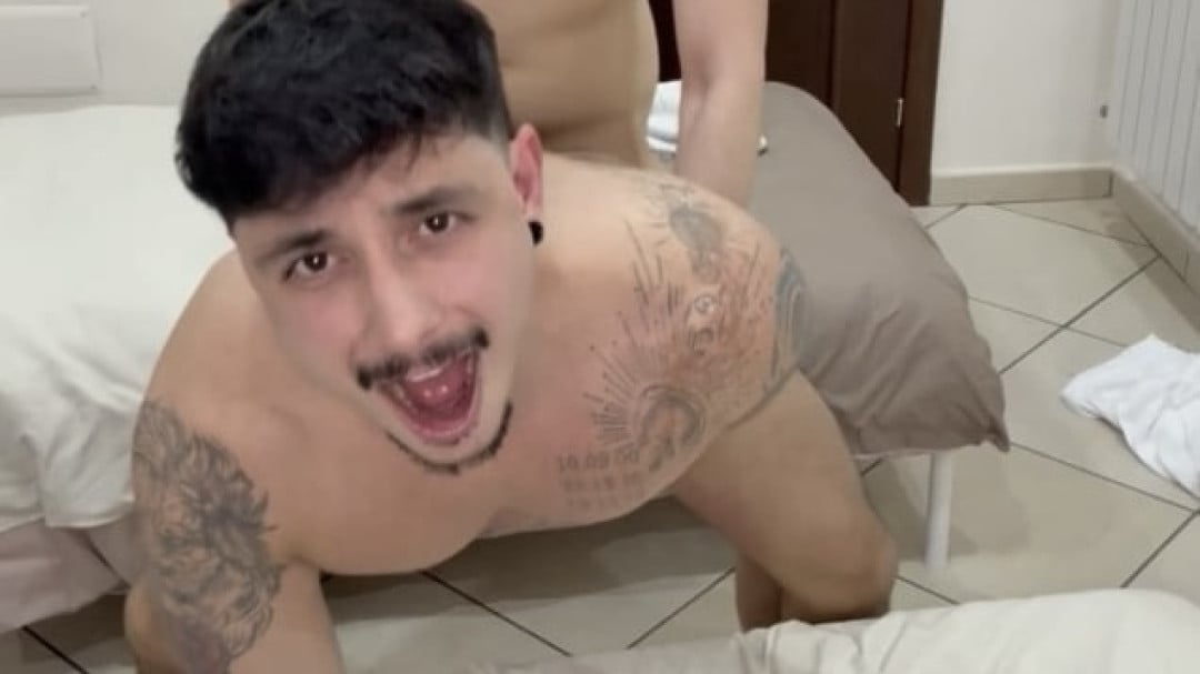 [Liam Harding] Daddy chaud baisant un sportif latin avec un gros cul   Image 007