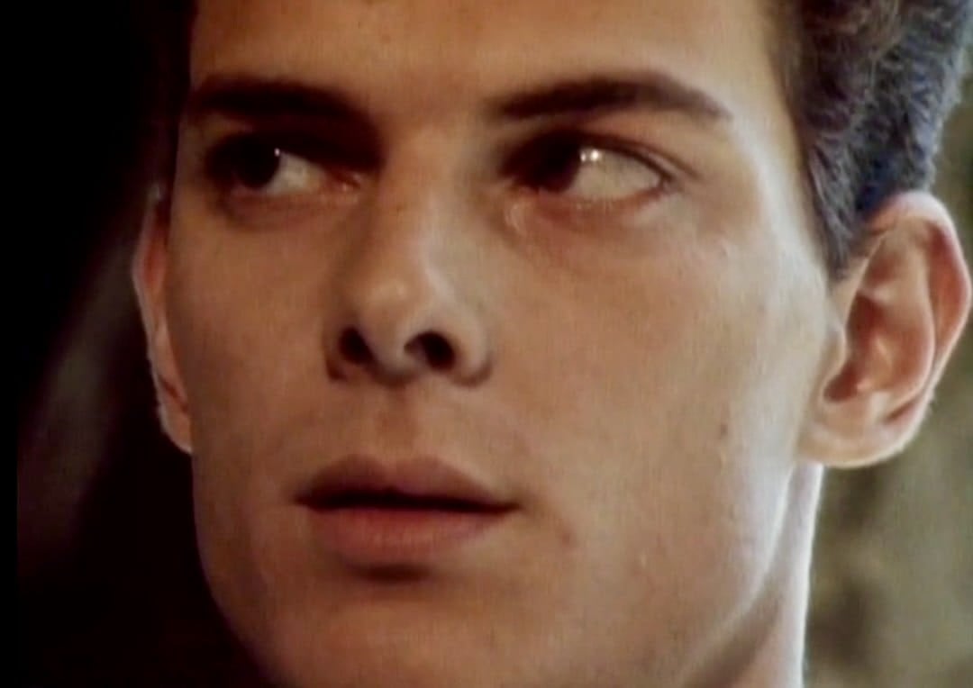 F86A1953 8BCC 4427 889F D7A4CBA25AC2 1 201 a