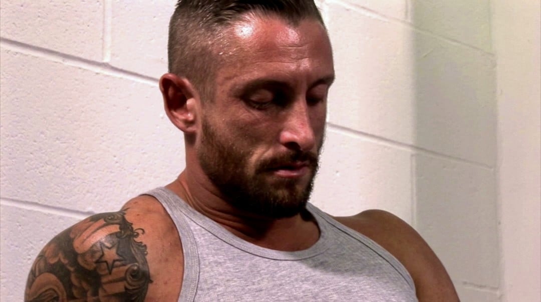 [Alphamales] Le Vestiaire   Image 002