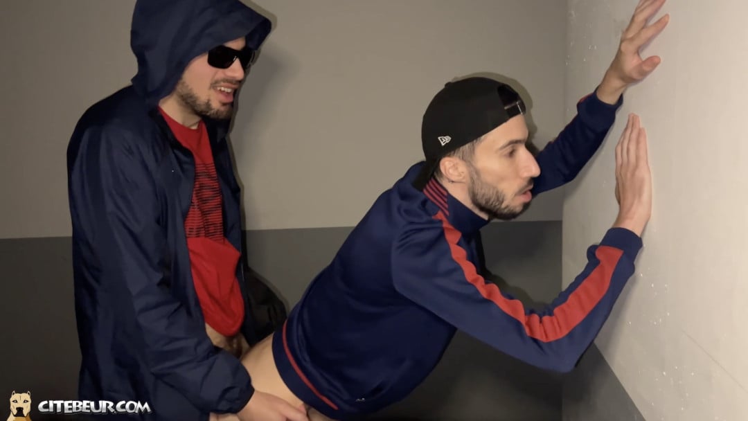 rabzouz nique le cul de cocksucker