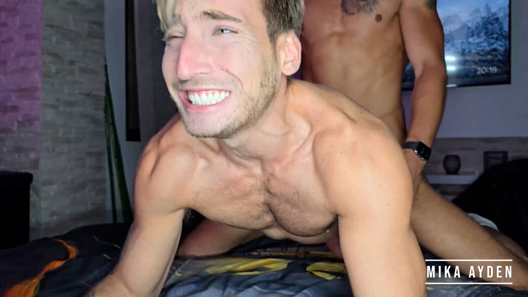 FULL VID 00 00 12 58 Still013