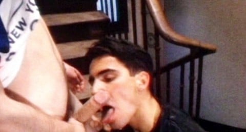 l4042-cadinot-gay-sex-porn-hardcore-made-in-france-vintage-twinks-jeunes-mecs-young-young men-videos-jean-daniel-cadinot-classics-escalier-service-004
