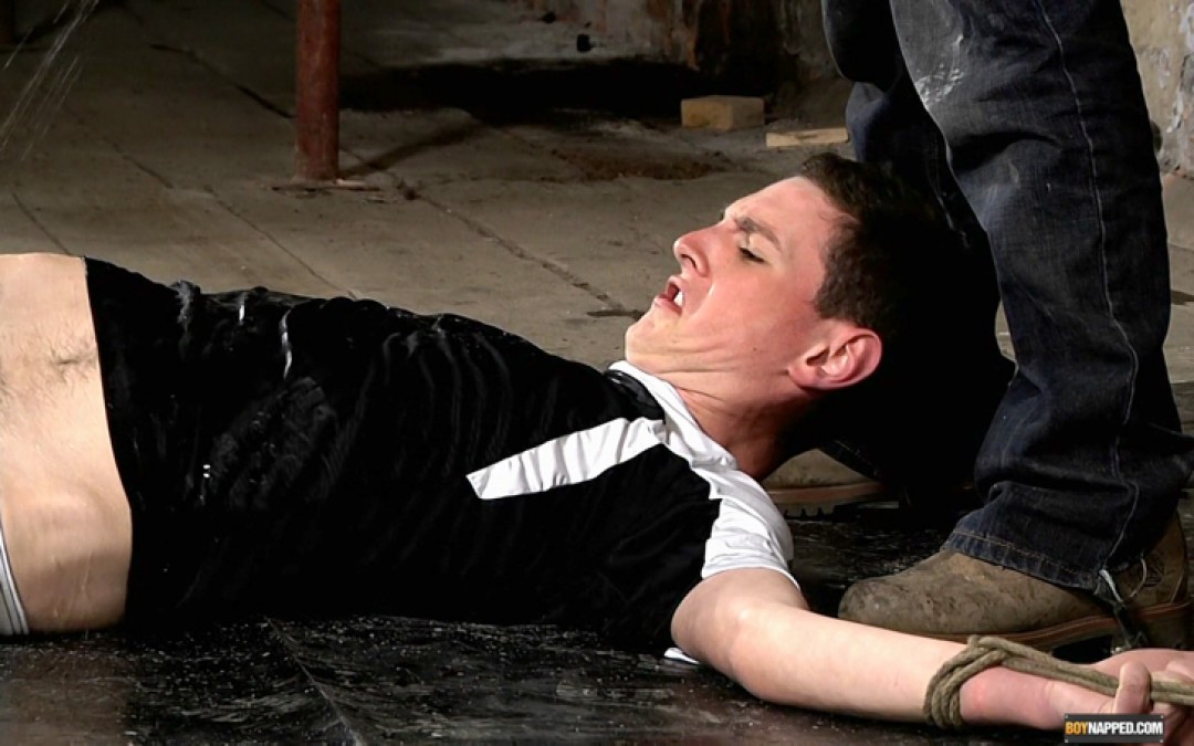l6699-darkcruising-gay-sex-porn-hard-fetish-bdsm-bondage-boynapped-used-urinal-young men-006