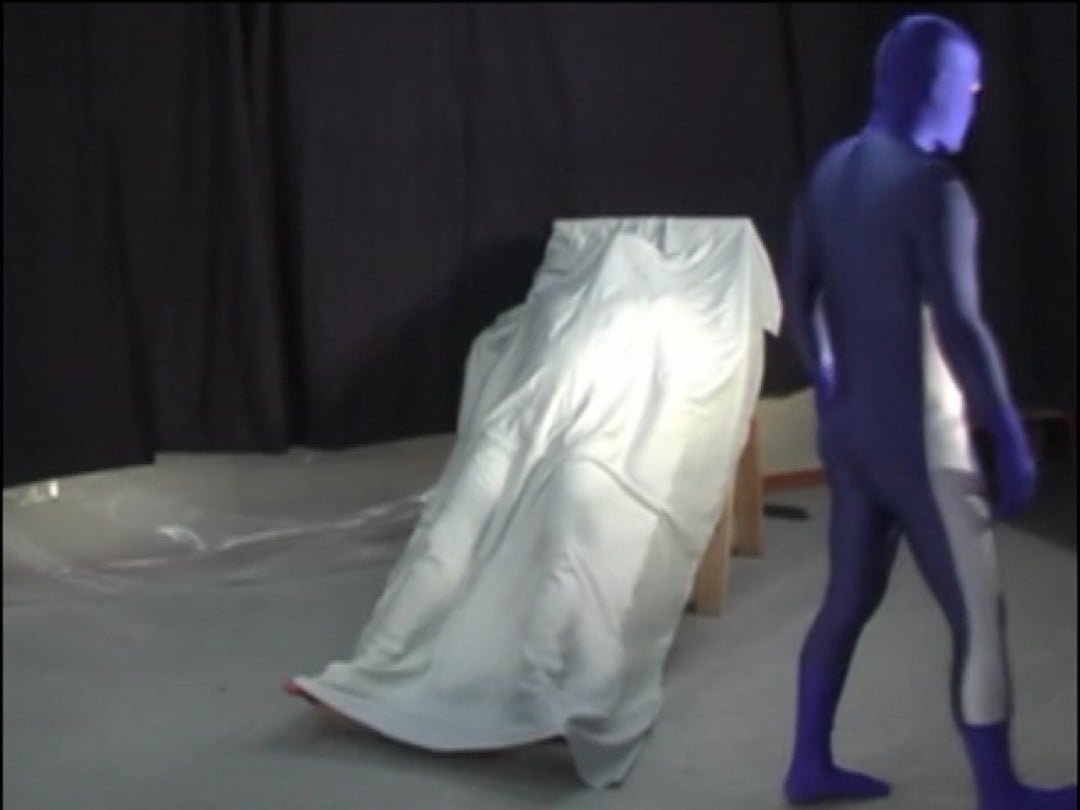 Spécial FETISH et LYCRA avec SUPERMAN et son HÉROS