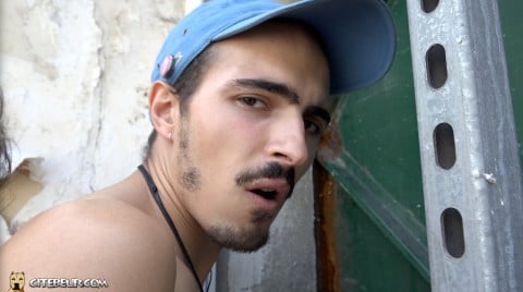 HBrahim, beau garçon arabe gay de Citebeur porno gay
