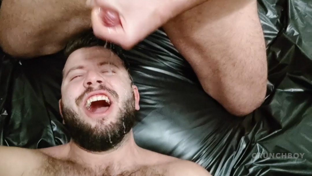 Leo GRIN is fucked by APolos FIT